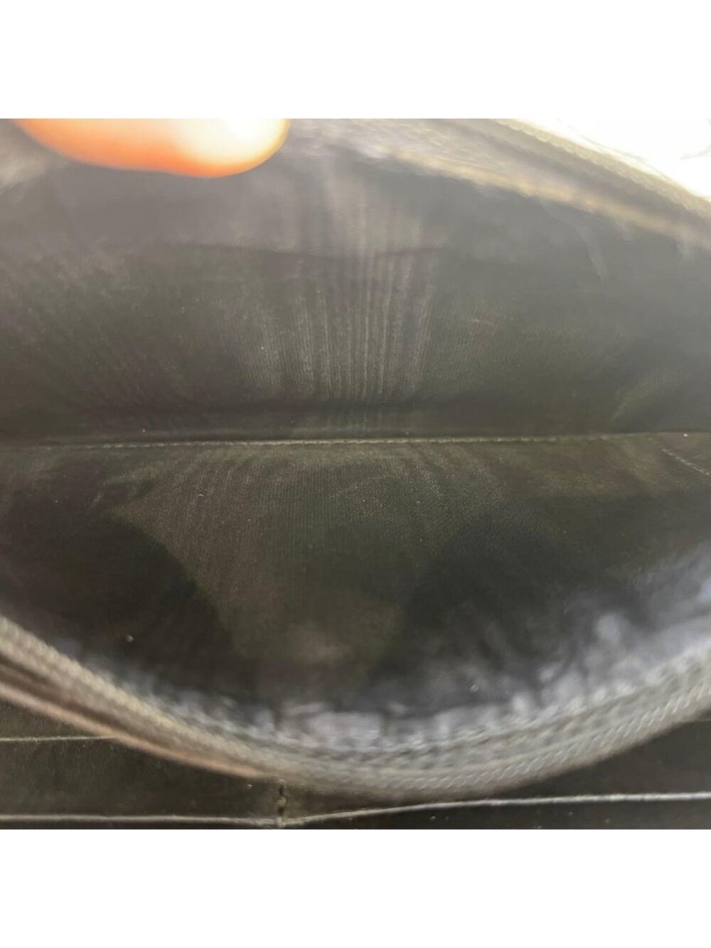 Chanel Chain Wallet Caviar Leather CC Logo - Picture 12 of 15